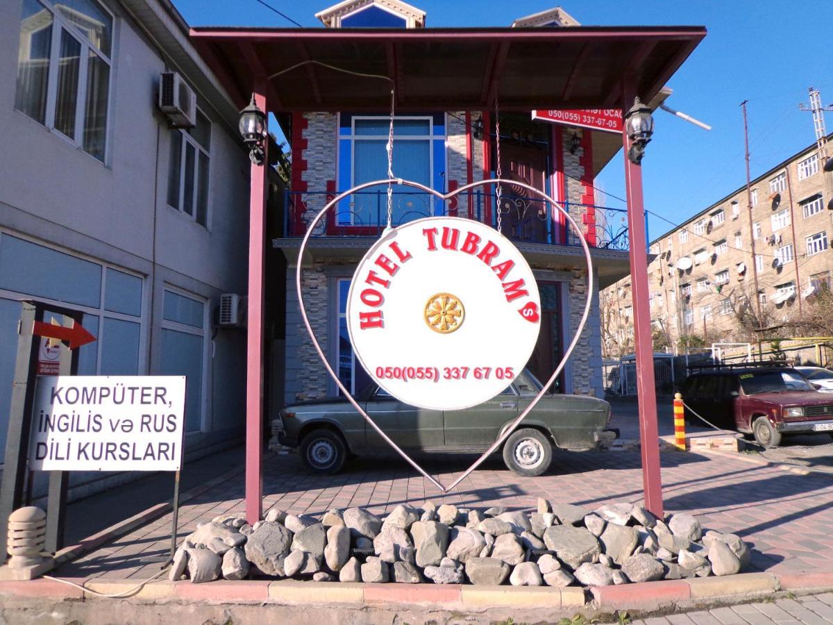 Bed and Breakfast Tubram S Ailəvi Qonaq Evi à Şǝki Extérieur photo