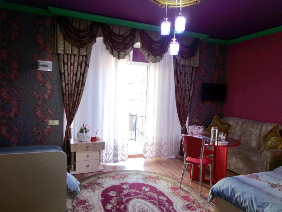 Bed and Breakfast Tubram S Ailəvi Qonaq Evi à Şǝki Extérieur photo