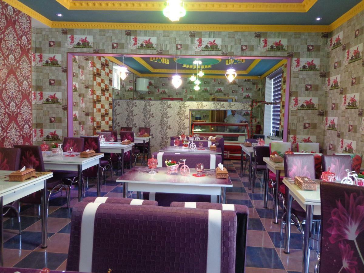 Bed and Breakfast Tubram S Ailəvi Qonaq Evi à Şǝki Extérieur photo